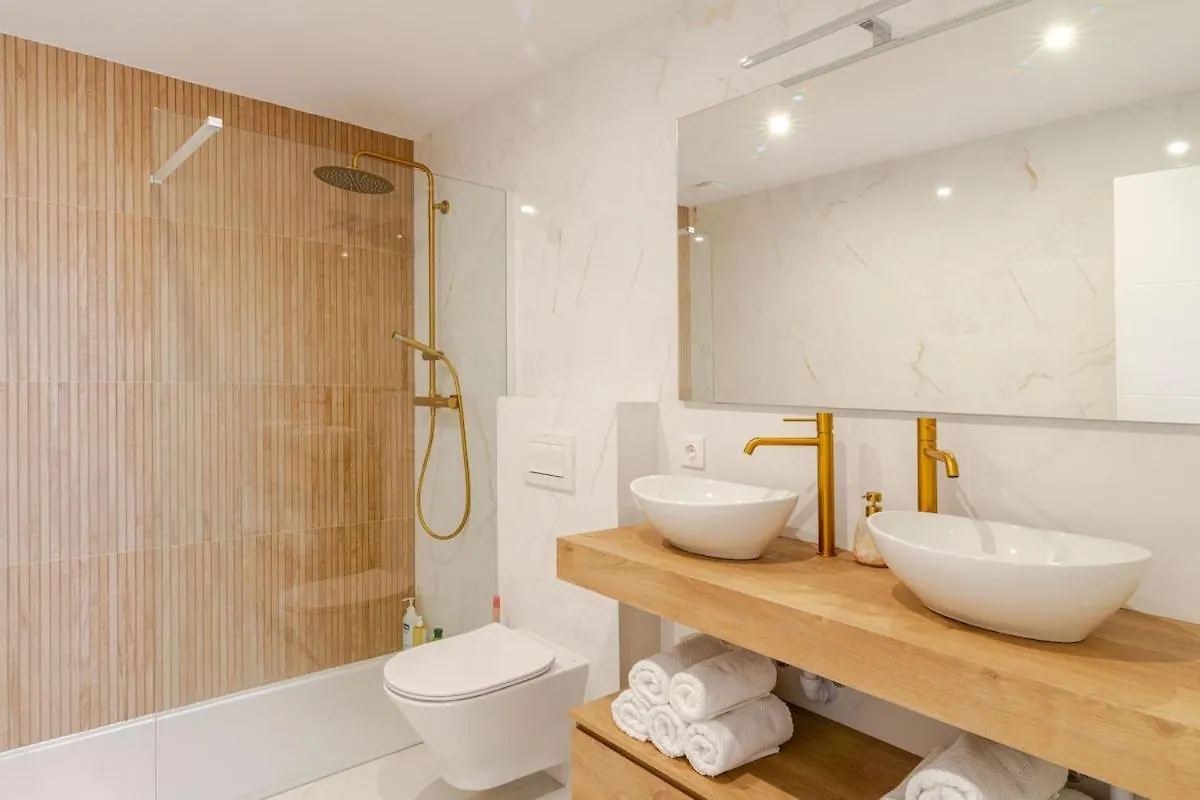 Louane-Paradise Empuriabrava Apartment